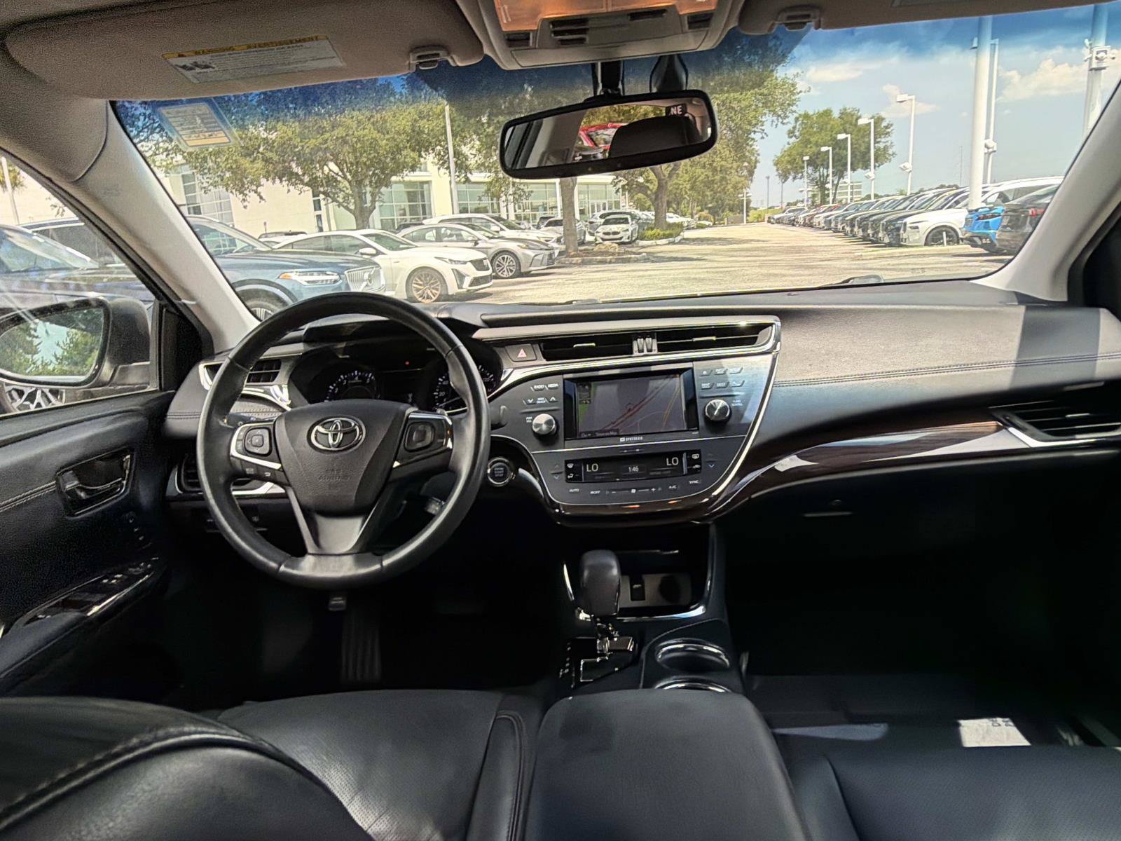 Used 2014 Toyota Avalon Limited FWD image 14