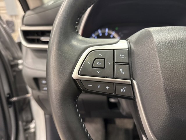 Certified 2024 Toyota Highlander XLE image 23