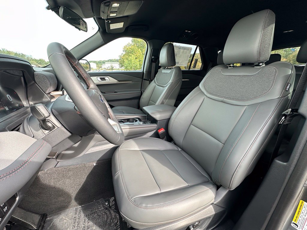 New 2027 Ford Explorer Active w/ Active Comfort Package AWD/4WD image 16