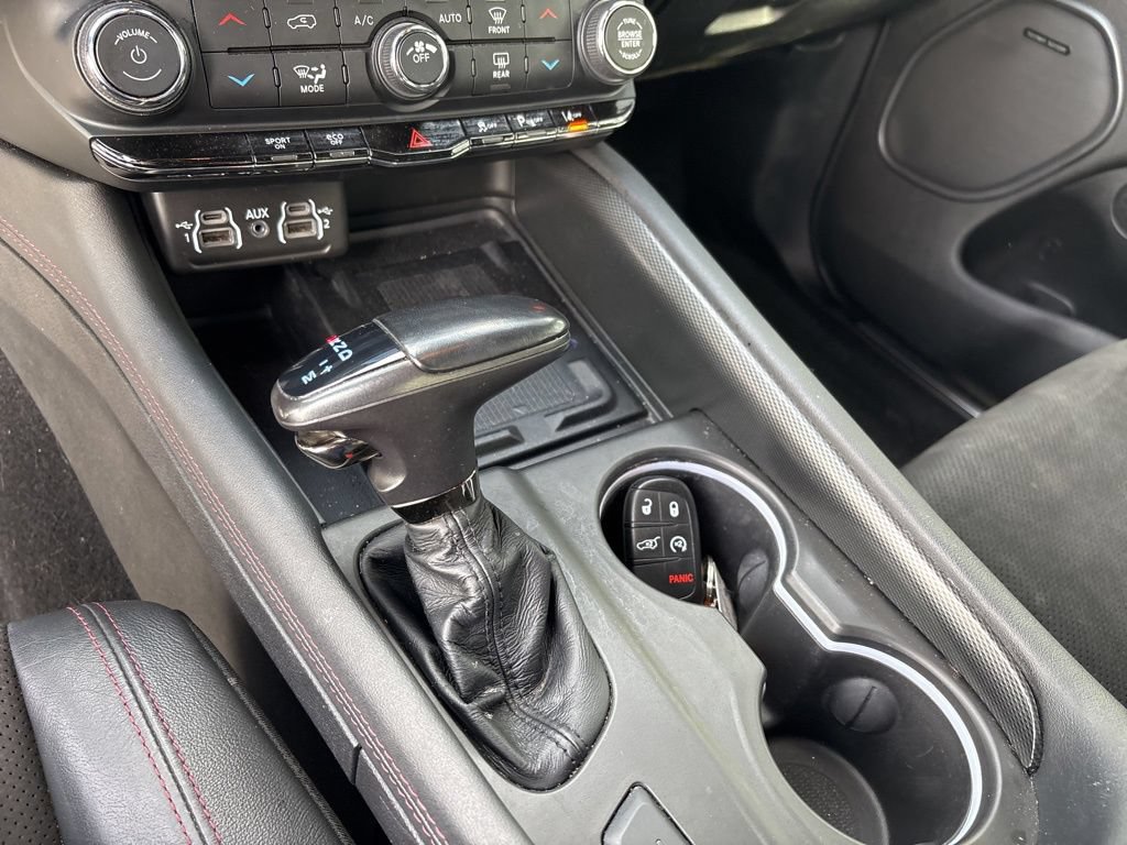 Used 2021 Dodge Durango R/T w/ Technology Group AWD/4WD image 10