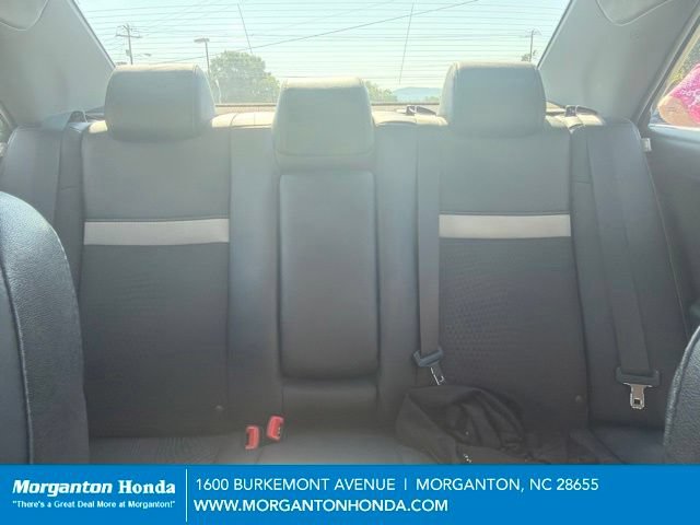 Used 2013 Toyota Camry SE FWD image 5