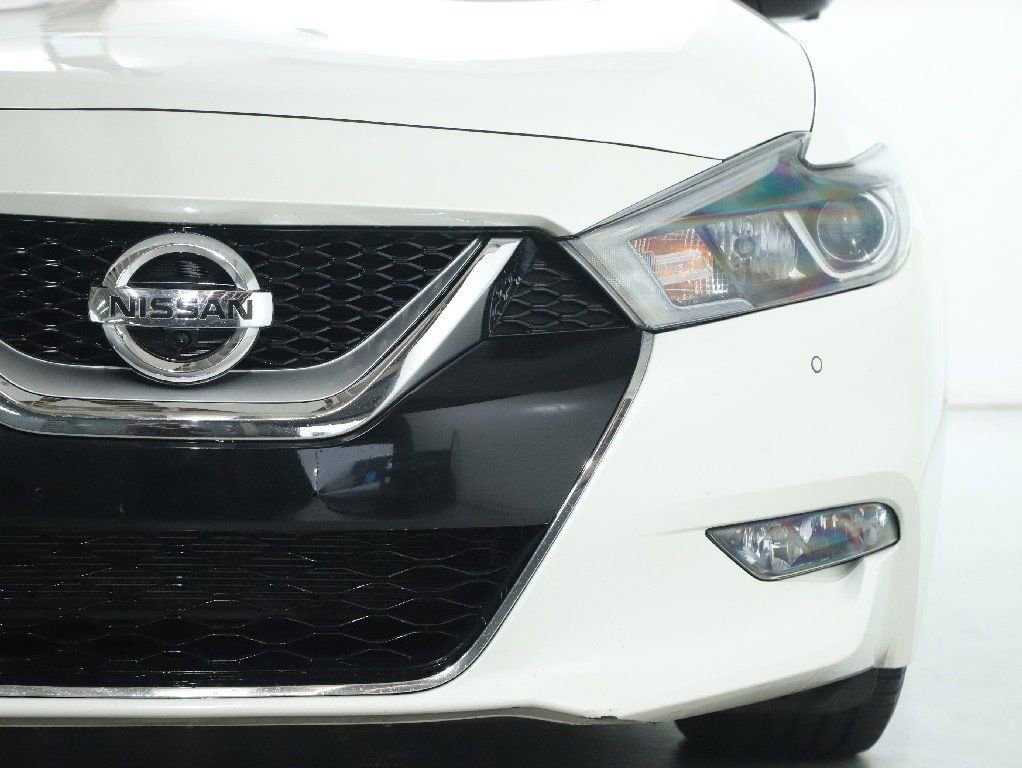 Used 2017 Nissan Maxima Platinum image 8