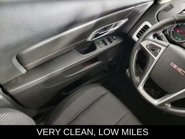 Used 2015 GMC Terrain SLE w/ Convenience Package AWD/4WD image 32
