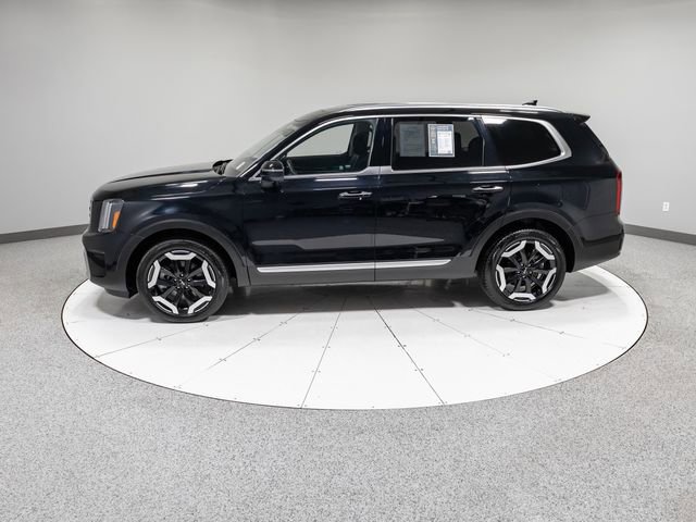 Used 2025 Kia Telluride S AWD/4WD image 37