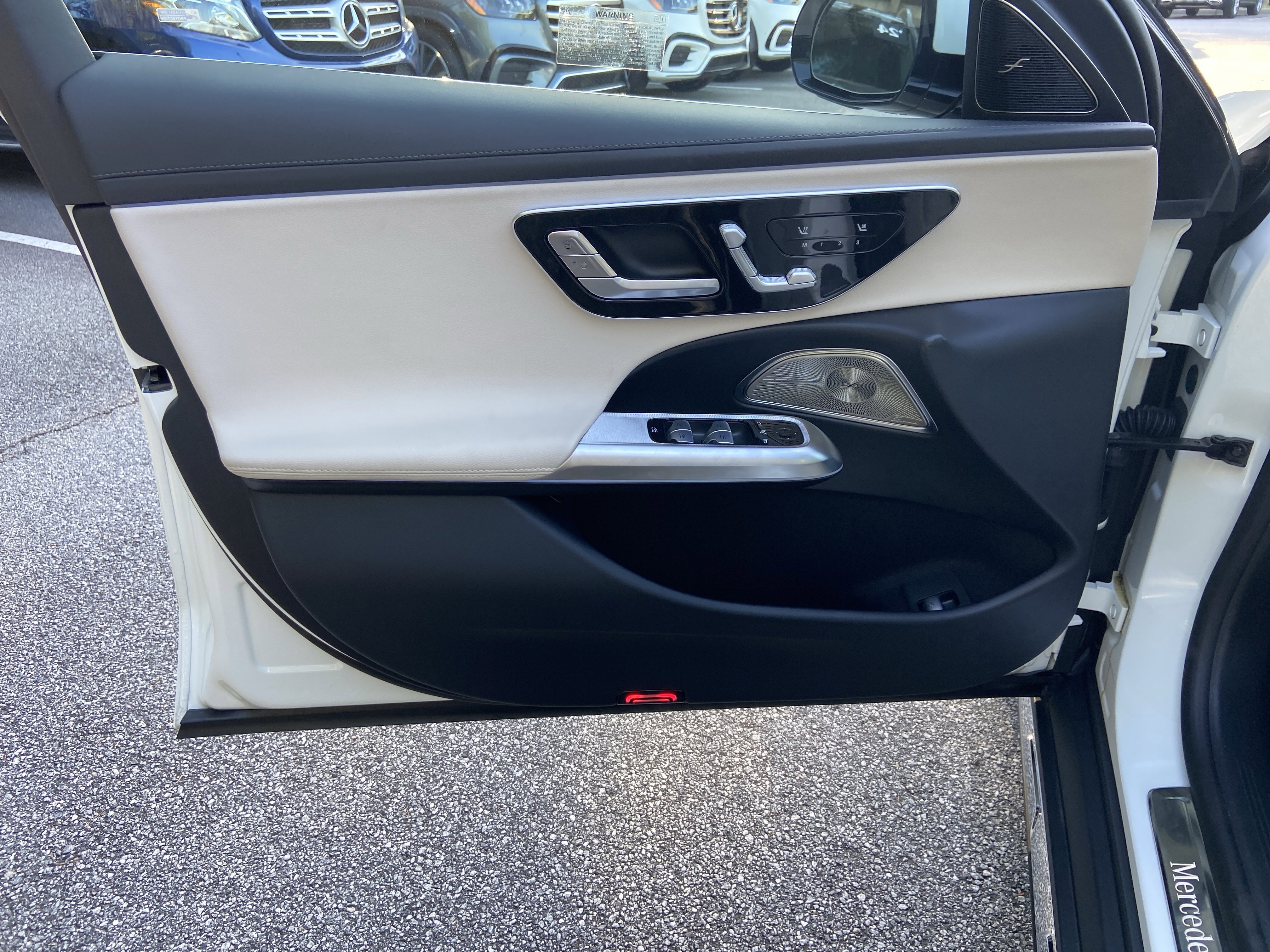 Used 2025 Mercedes-Benz E 450 4MATIC All-Terrain Wagon image 18