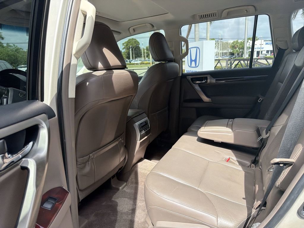 Used 2012 Lexus GX 460 w/ Comfort Plus Pkg AWD/4WD image 23