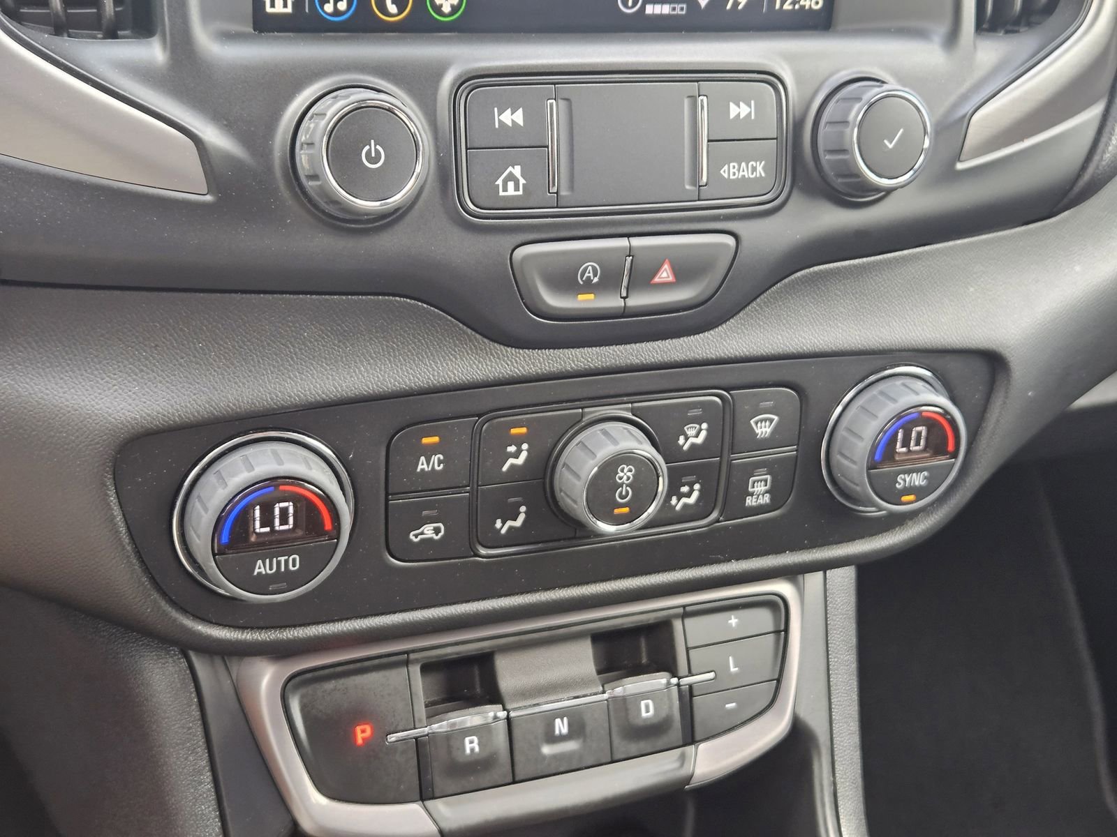 Used 2023 GMC Terrain AT4 image 22
