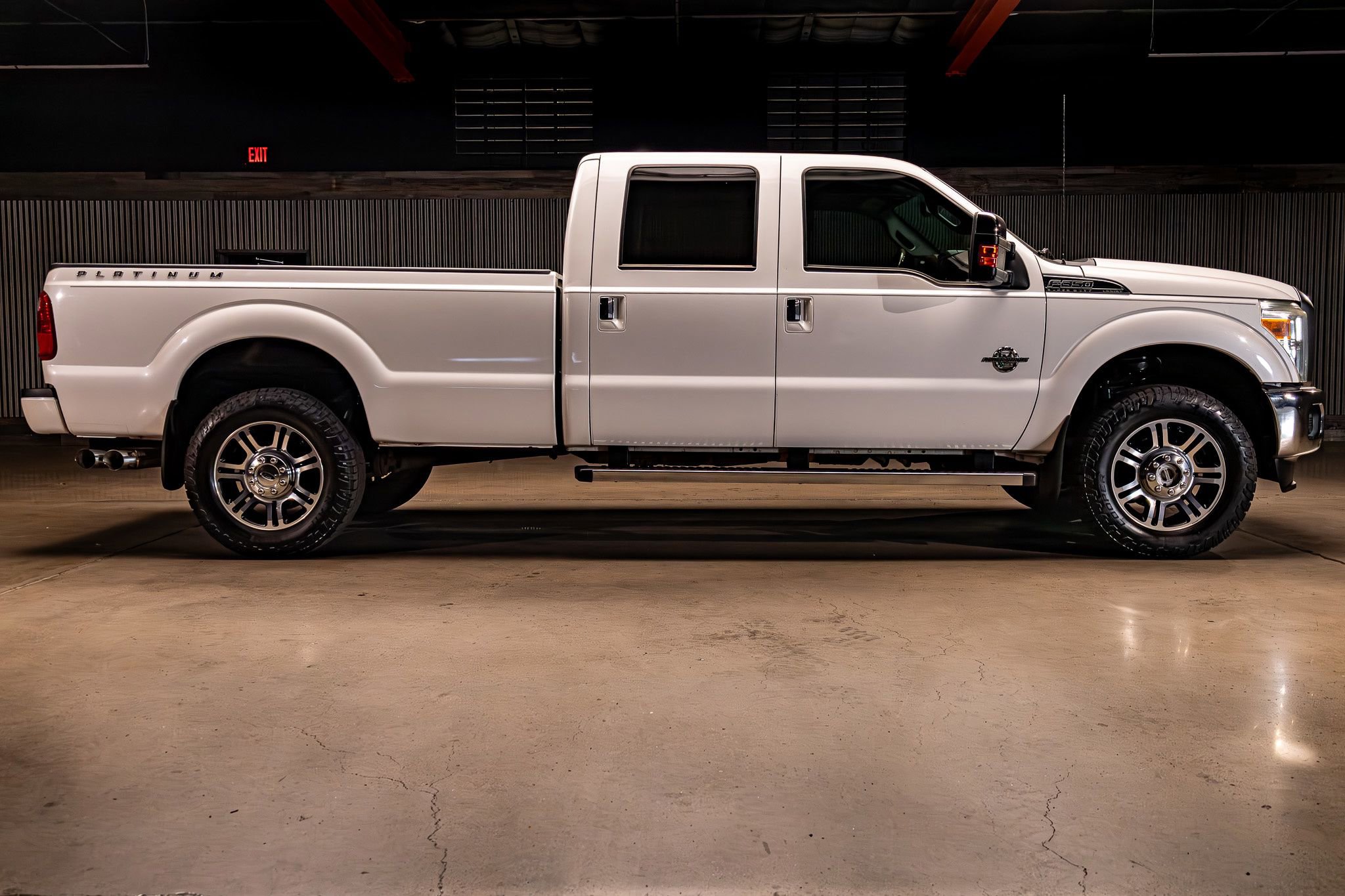 Used 2015 Ford F350 Platinum image 10