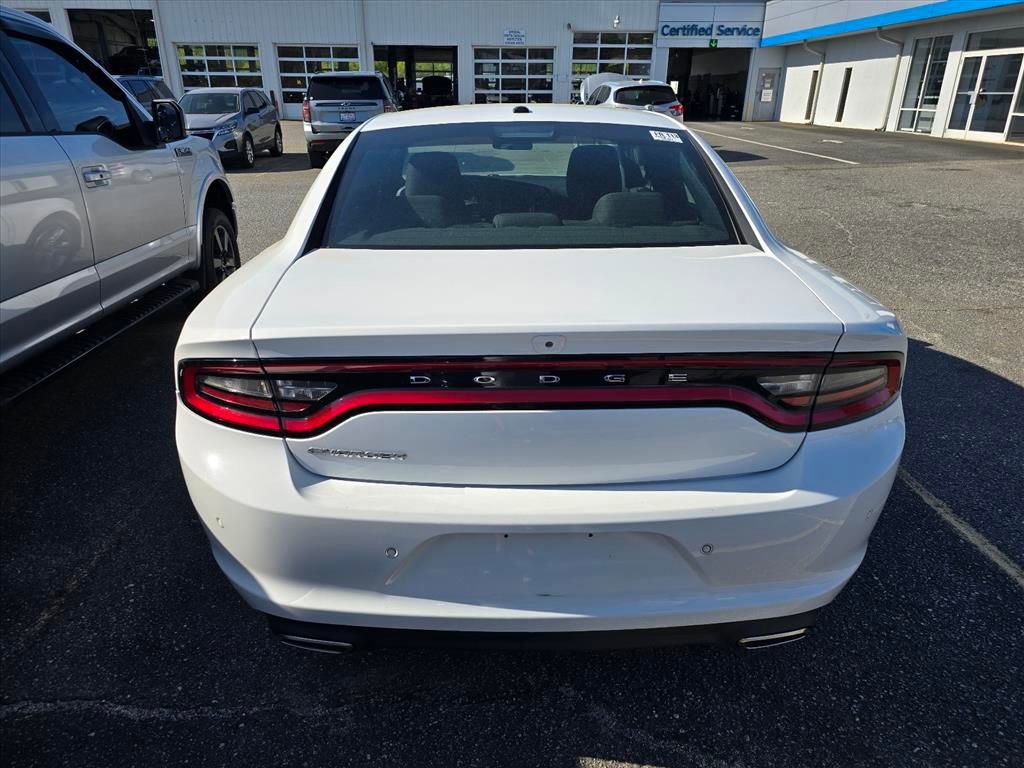 Used 2022 Dodge Charger SXT image 12
