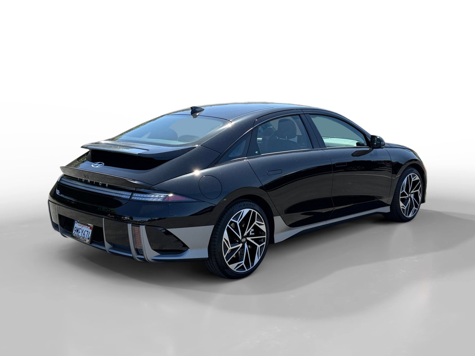 Used 2024 Hyundai Ioniq 6 Limited image 5