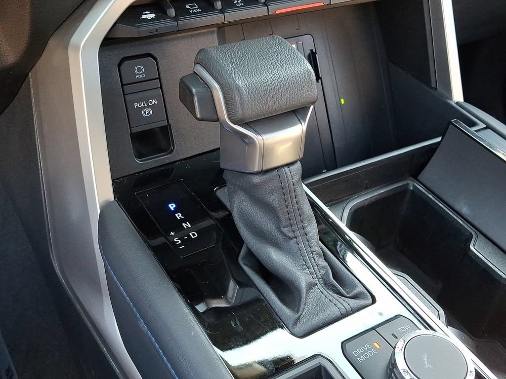Certified 2023 Toyota Sequoia Platinum AWD/4WD image 19