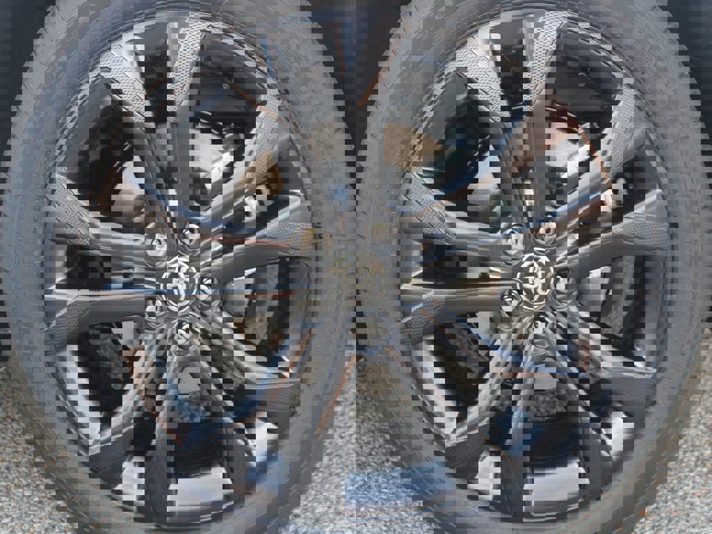 Used 2026 Toyota Sienna XSE image 11