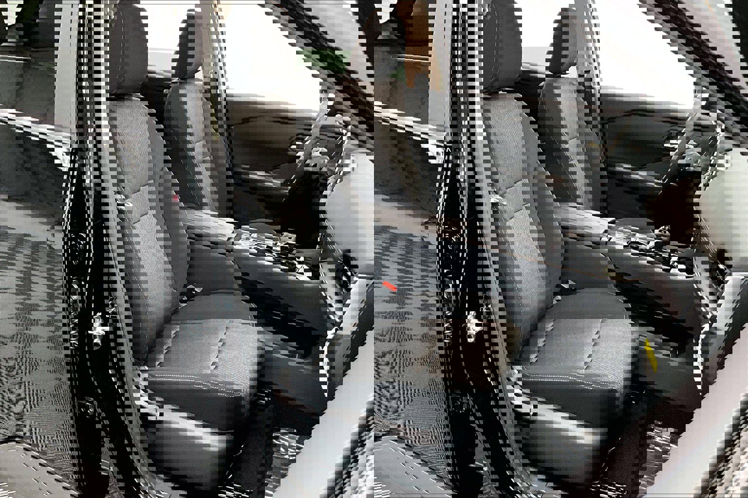 New 2025 Nissan Rogue SV image 65