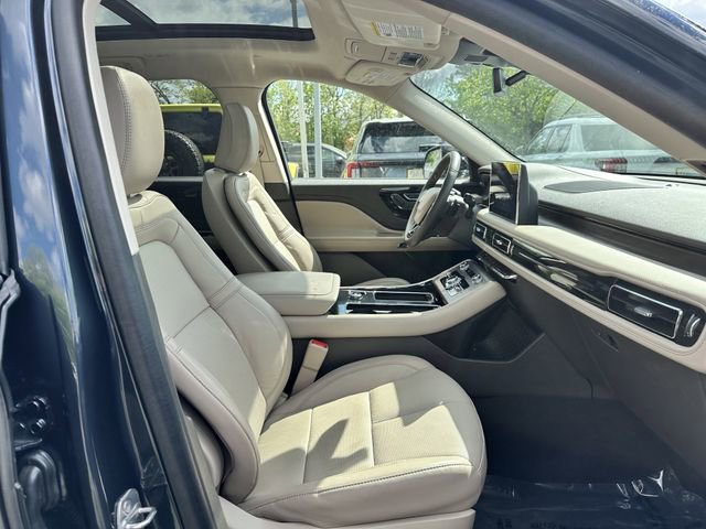 Certified 2024 Lincoln Aviator Reserve w/ Elements Package Plus image 34