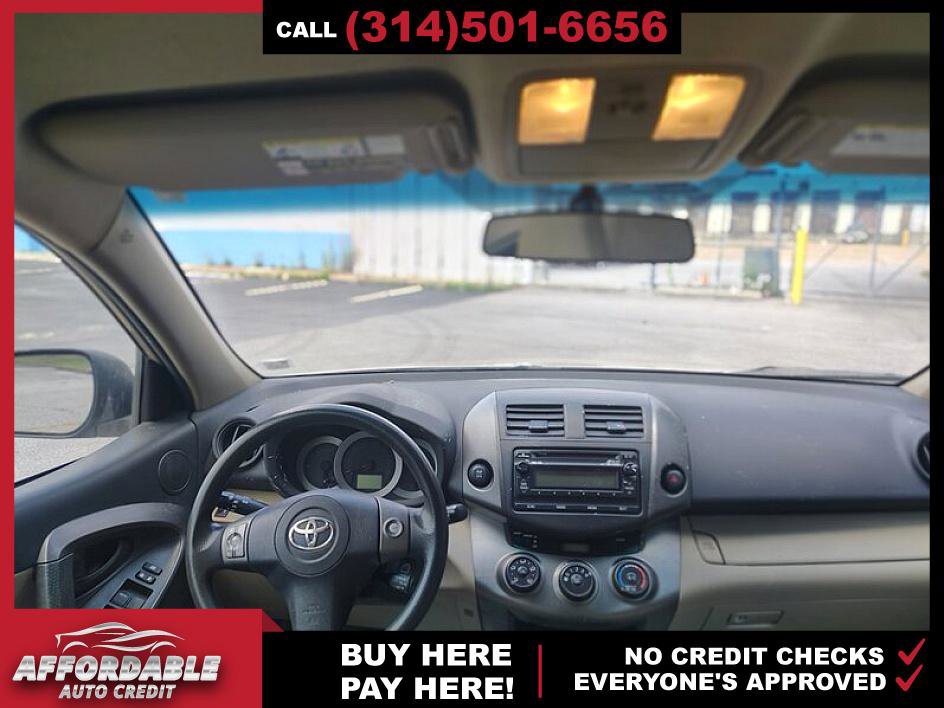 Used 2012 Toyota RAV4 4WD image 10
