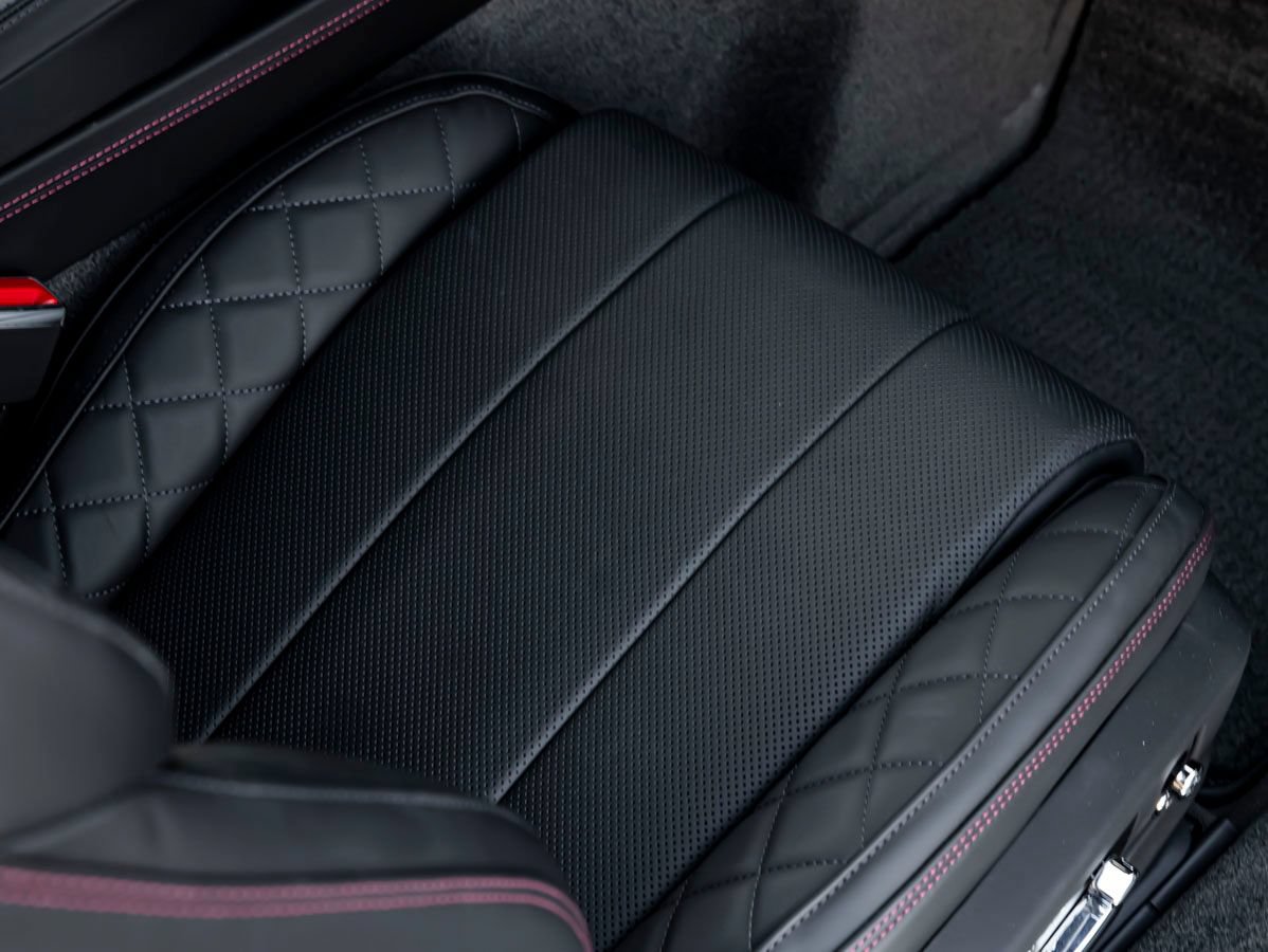 Certified 2022 Bentley Continental GT AWD/4WD image 31