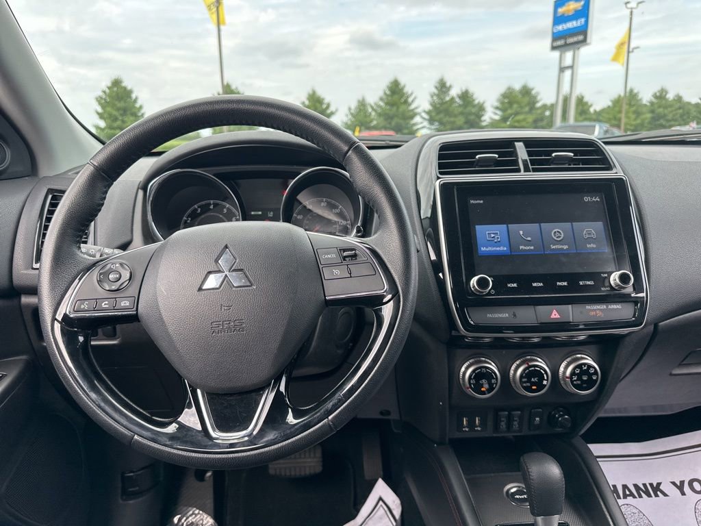 Used 2024 Mitsubishi Outlander Sport SE image 7