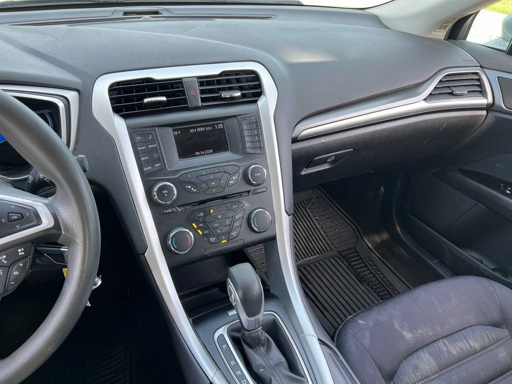 Used 2014 Ford Fusion SE FWD image 27