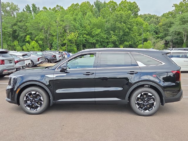New 2026 Kia Sorento S FWD image 2