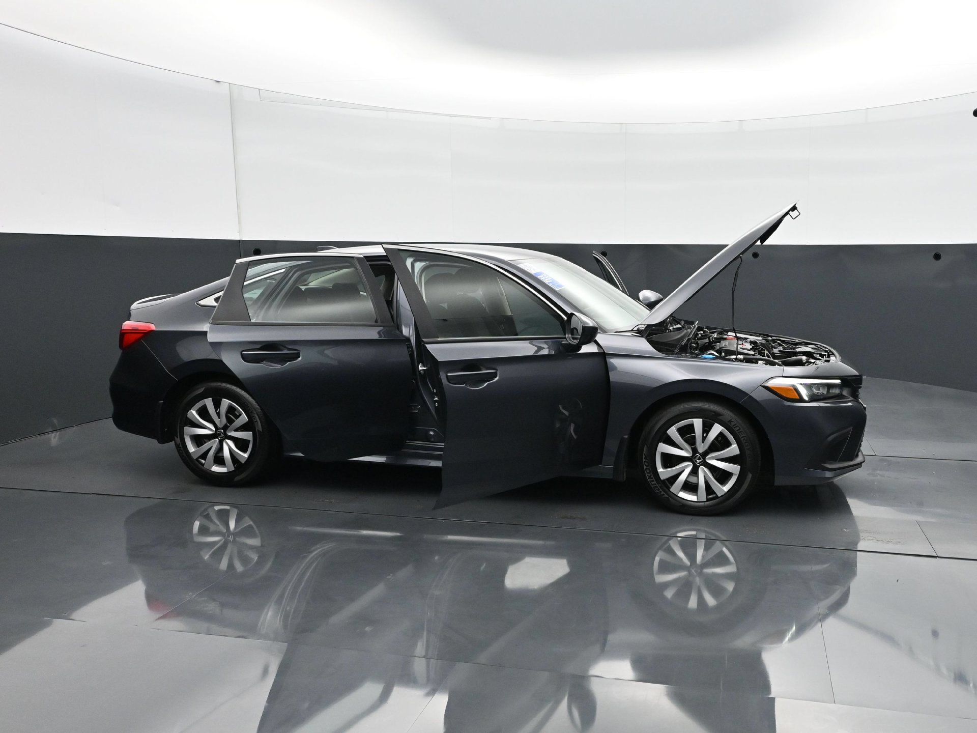 Used 2024 Honda Civic LX image 32