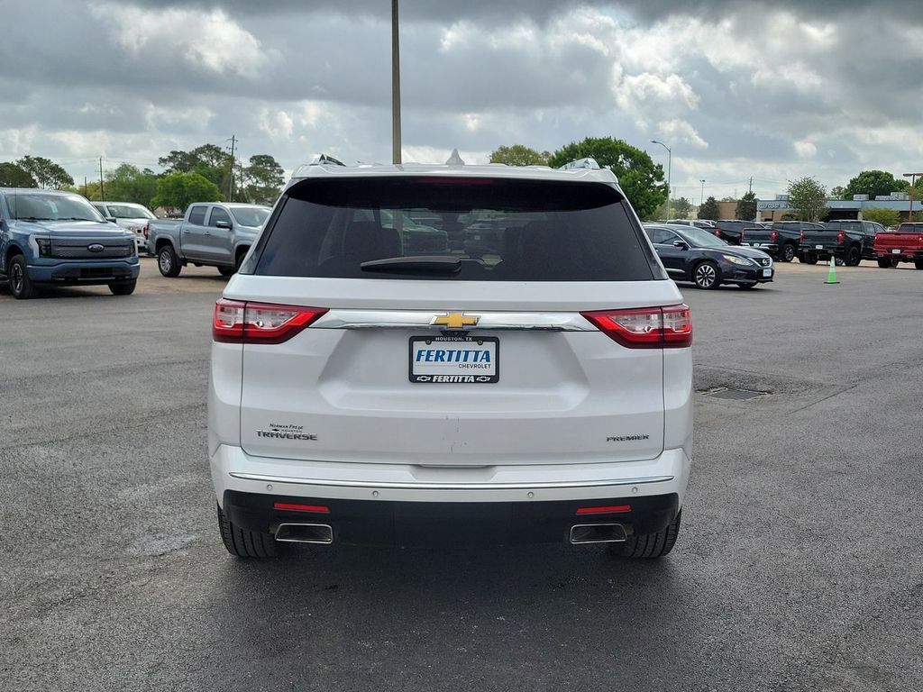 Used 2019 Chevrolet Traverse Premier w/ Driver Confidence II Package image 5