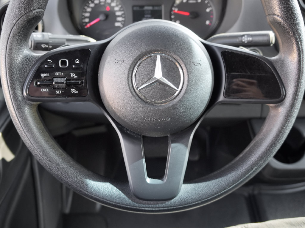 Used 2020 Mercedes-Benz Sprinter 2500 image 14