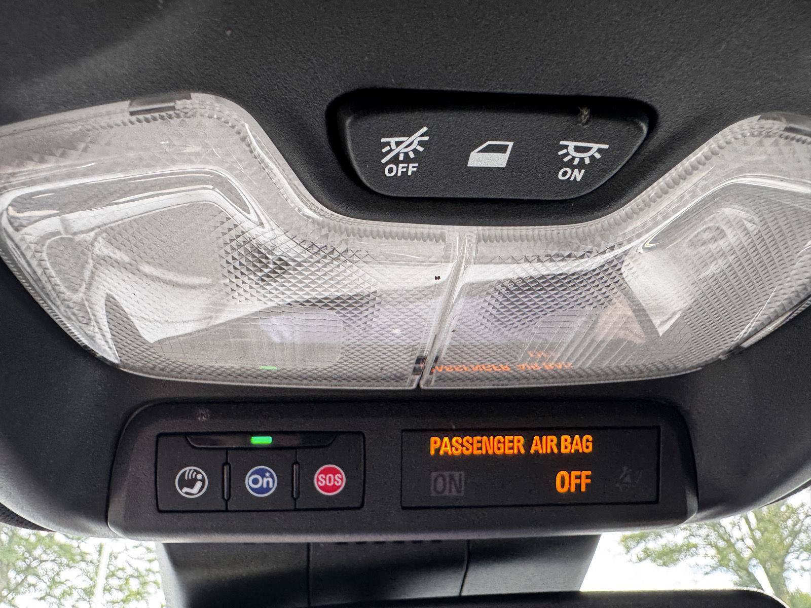 Certified 2024 Chevrolet Colorado LT w/ LT Convenience Package III AWD/4WD image 35