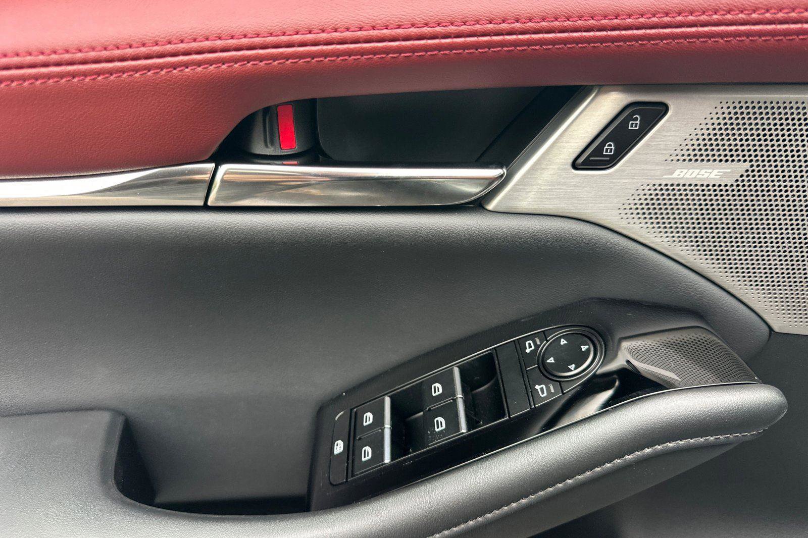 New 2026 MAZDA MAZDA3 2.5 S Hatchback w/ Premium Pkg image 10