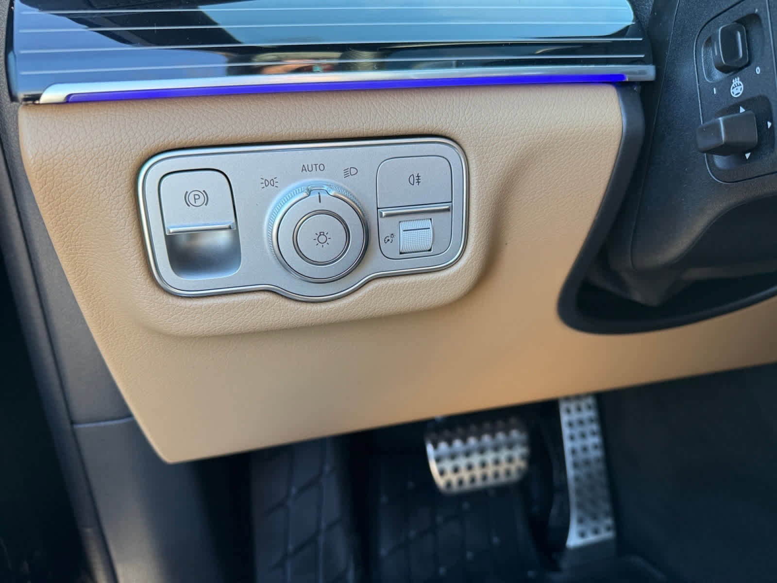 New 2026 Mercedes-Benz GLS 450 GLS 450 image 25