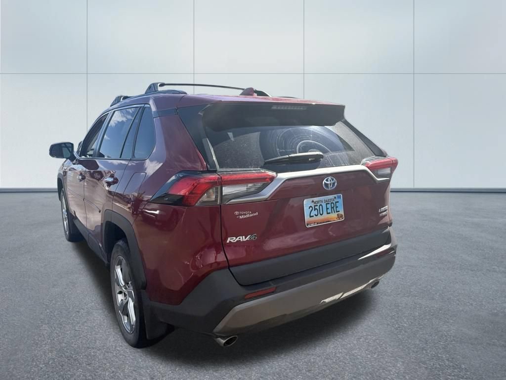Used 2021 Toyota RAV4 Limited AWD/4WD image 7