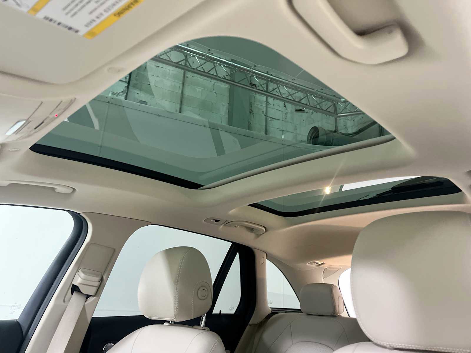 Used 2021 Mercedes-Benz GLC 300 4MATIC image 22