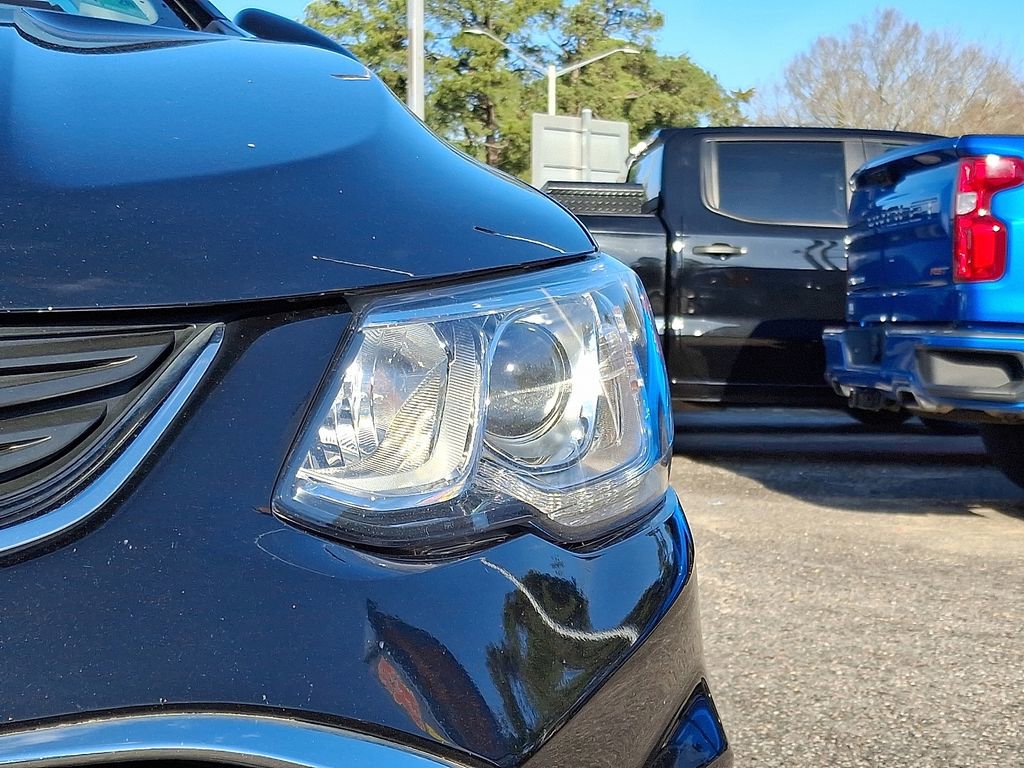 Used 2020 Chevrolet Sonic LT image 10