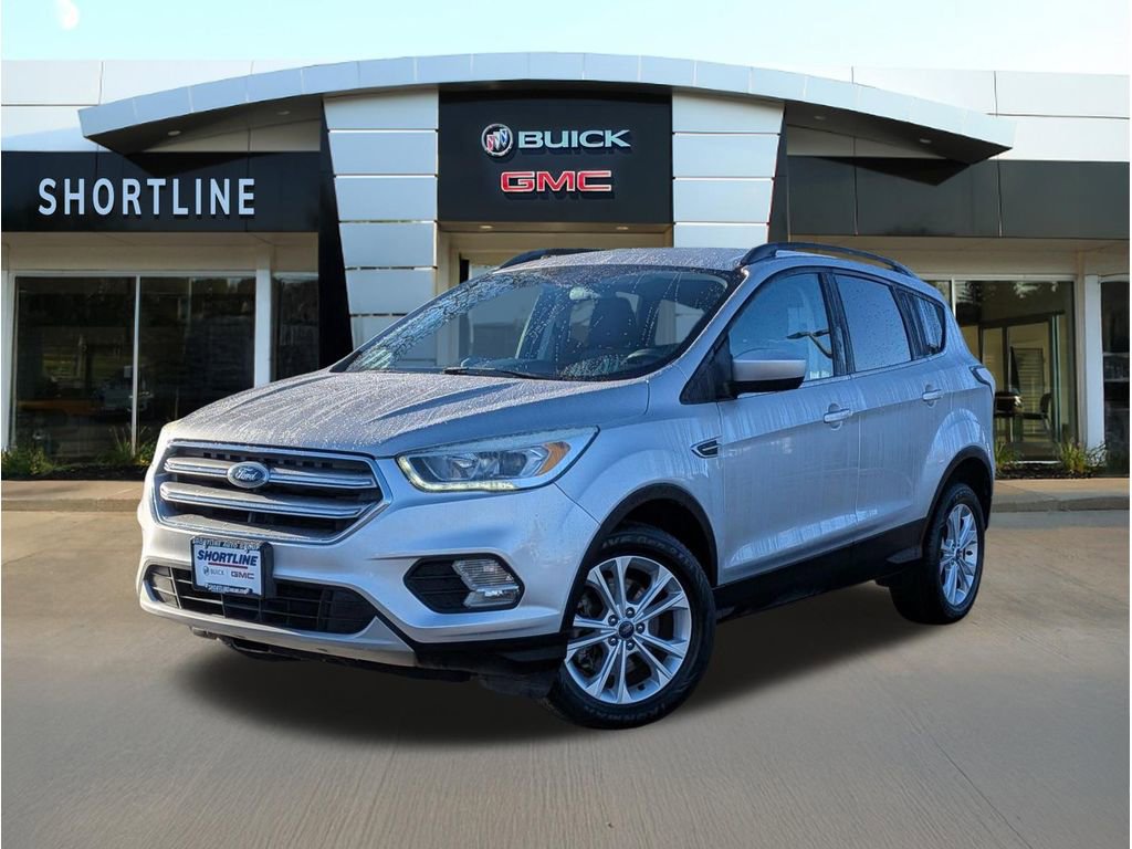 Used 2017 Ford Escape SE w/ Equipment Group 201A image 8