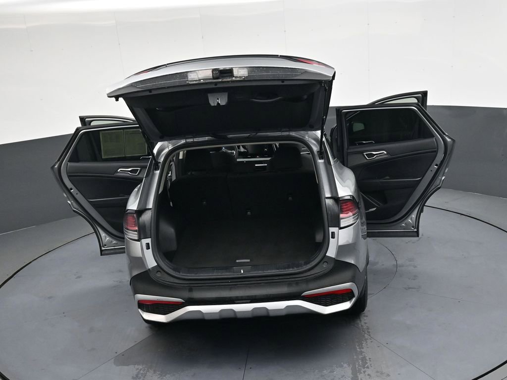 Used 2024 Kia Sportage LX image 46