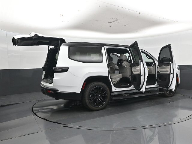 New 2026 Jeep Grand Wagoneer Summit w/ Rear Seat Video Group I AWD/4WD image 58