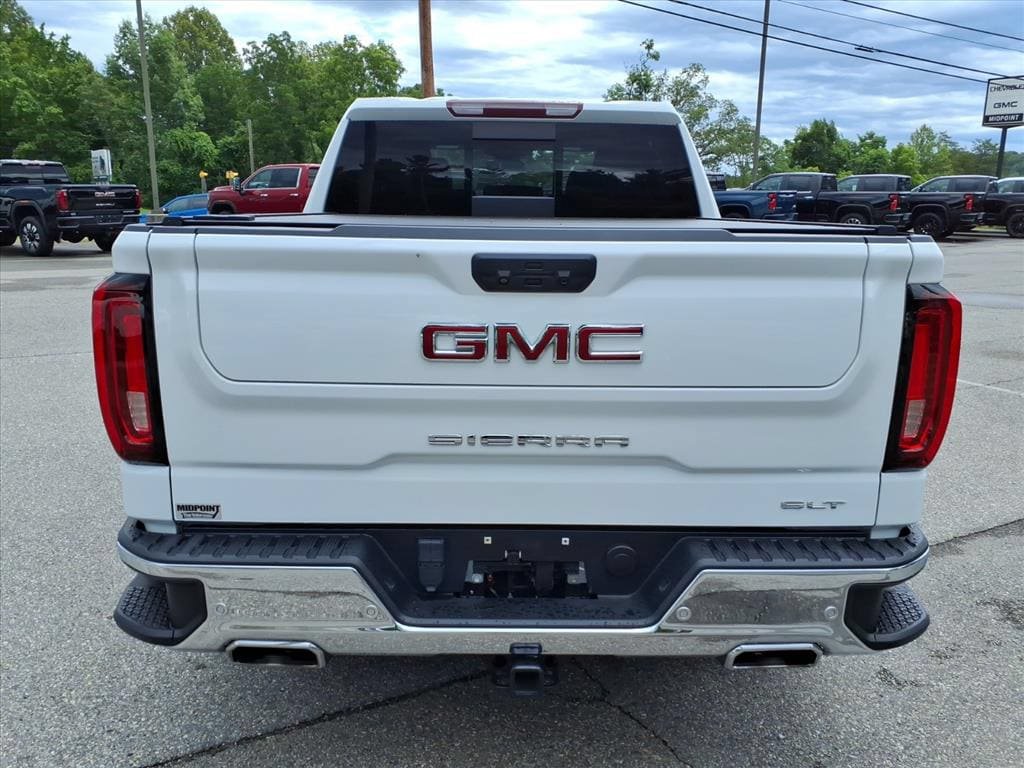 Used 2023 GMC Sierra 1500 SLT w/ SLT Premium Plus Package AWD/4WD image 5