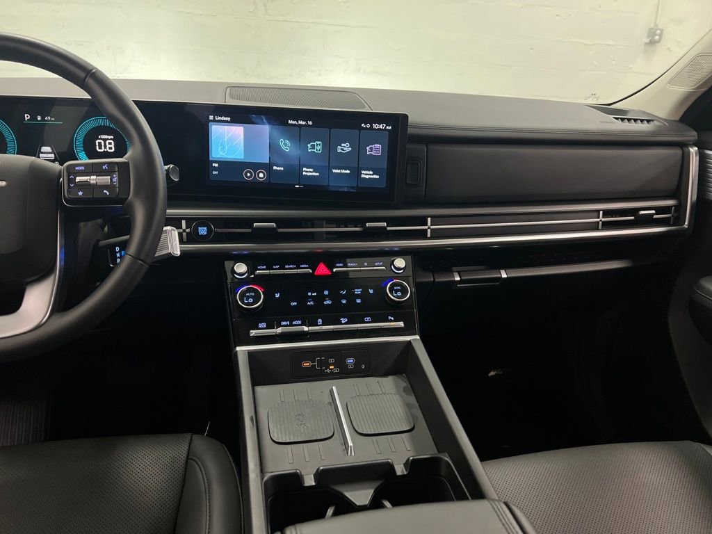 Used 2025 Hyundai Santa Fe SEL image 18