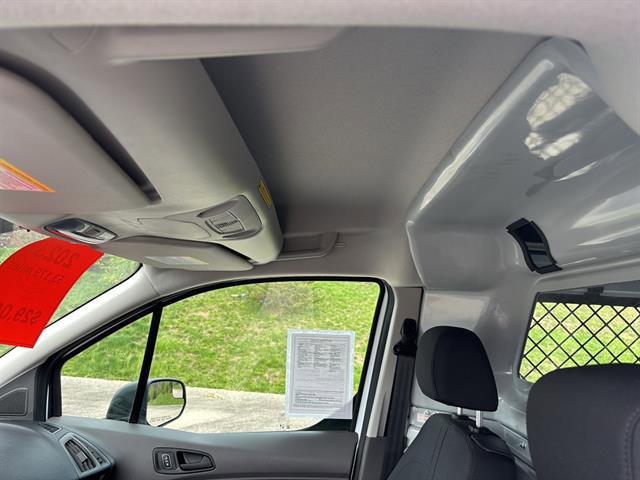 Used 2023 Ford Transit Connect XL image 15