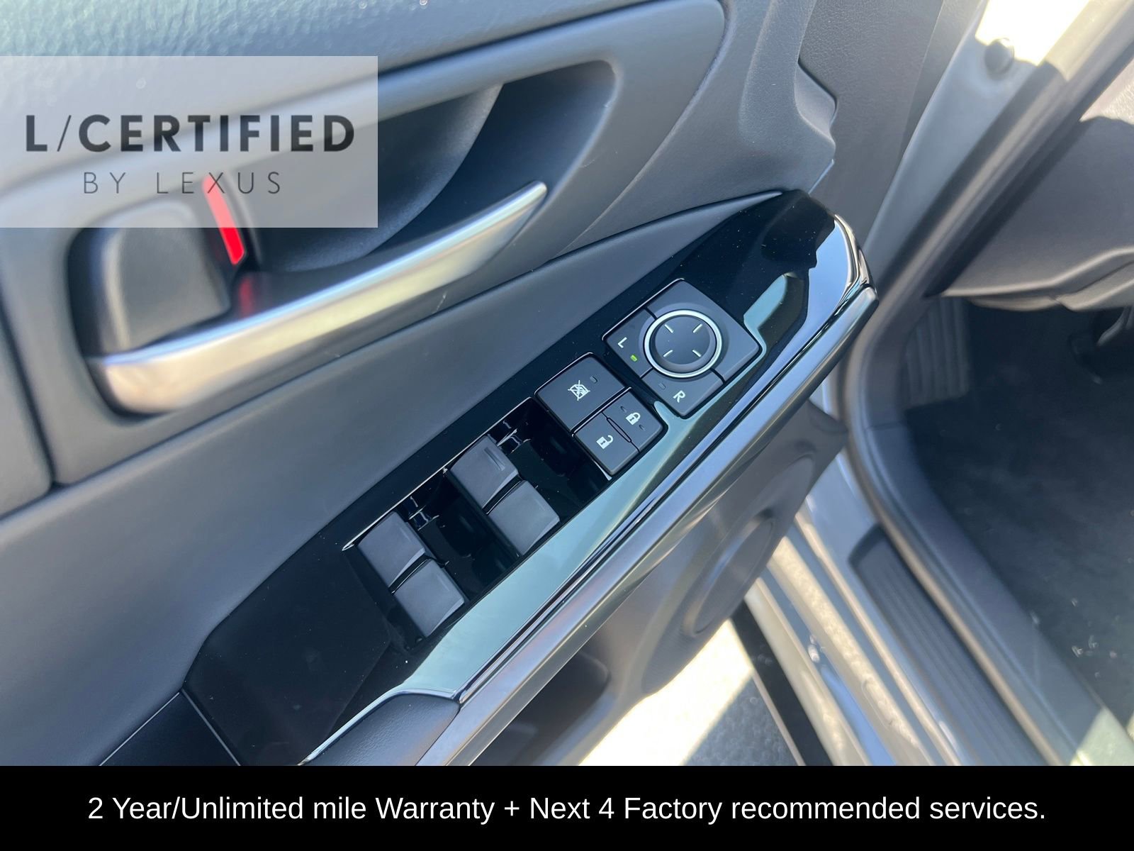 Used 2025 Lexus IS 350 F Sport image 12