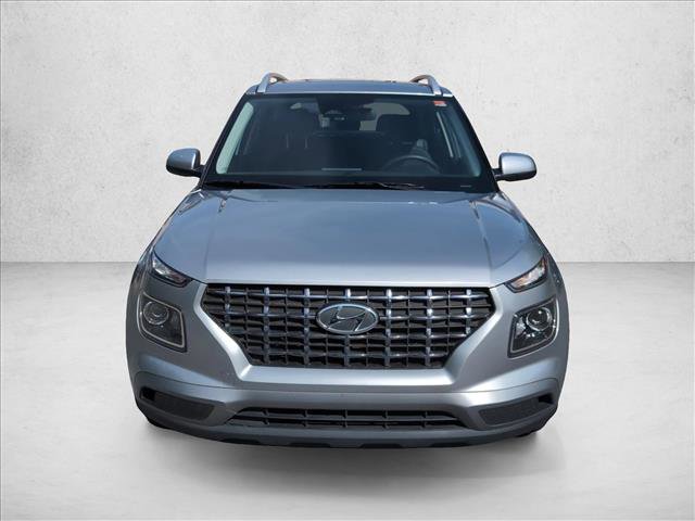 Certified 2024 Hyundai Venue SEL FWD image 2