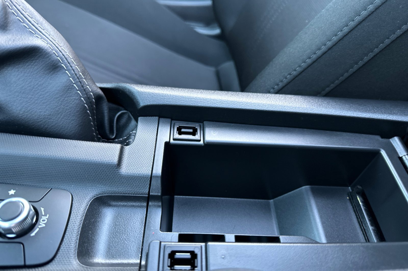 Used 2022 MAZDA MX-5 Miata Sport image 32