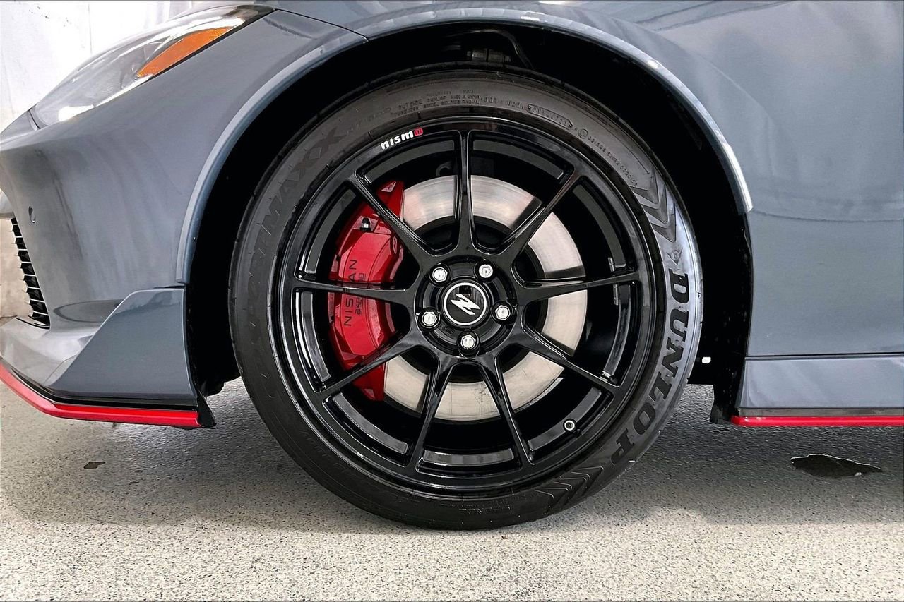 Used 2024 Nissan Z NISMO w/ Floor Mat Package image 8