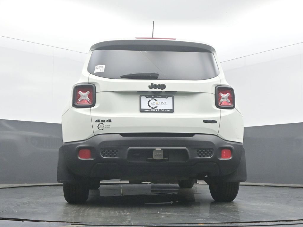 Used 2015 Jeep Renegade Latitude AWD/4WD image 48