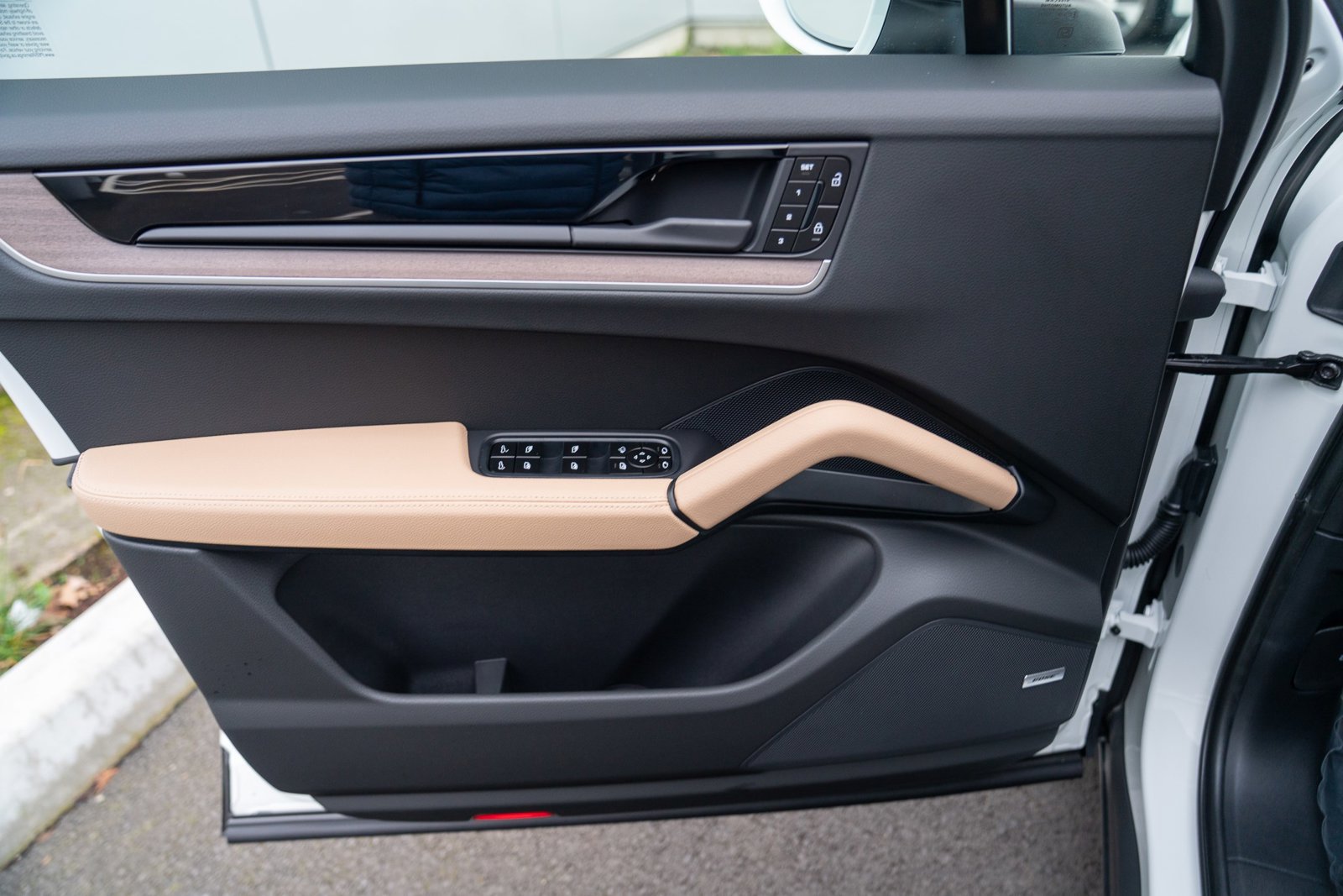 New 2026 Porsche Cayenne S AWD/4WD image 10