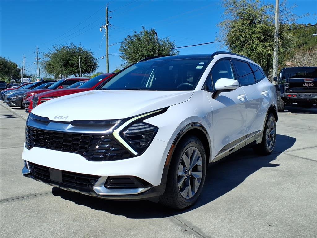 Used 2024 Kia Sportage SX image 3