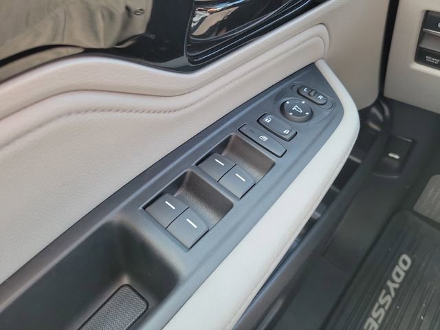 Certified 2024 Honda Odyssey Touring image 29