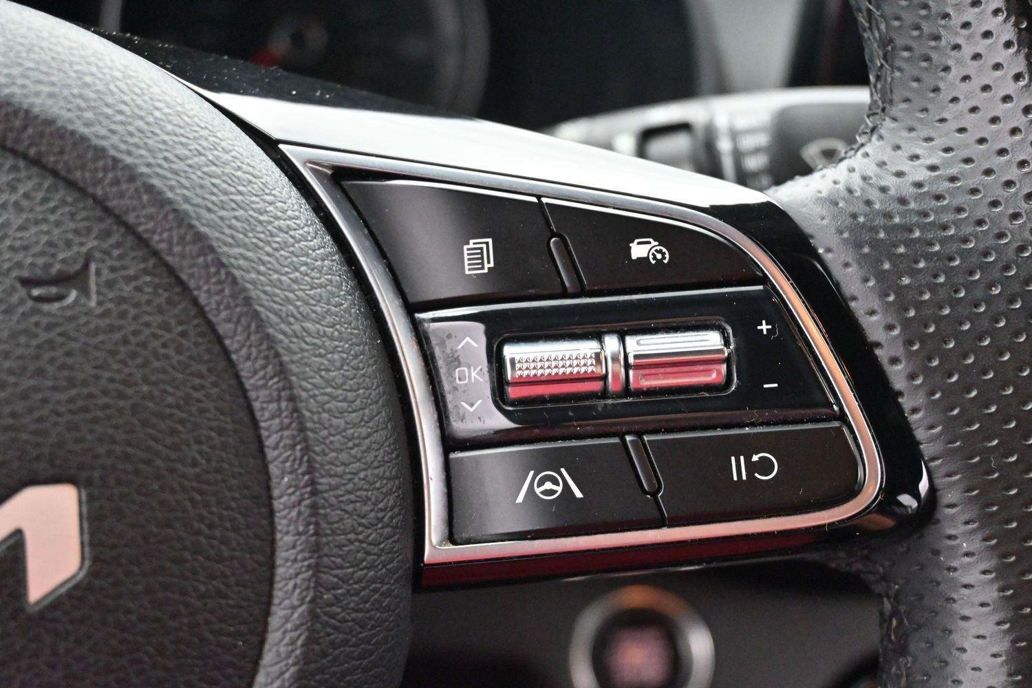 Used 2022 Kia Forte GT-Line FWD image 17