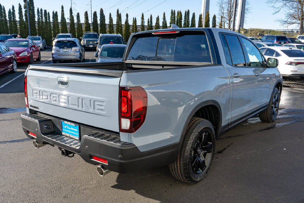 New 2026 Honda Ridgeline Black Edition image 6
