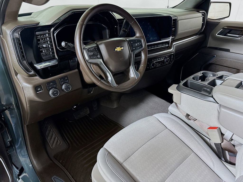 Certified 2025 Chevrolet Silverado 1500 LT w/ Safety Package image 7