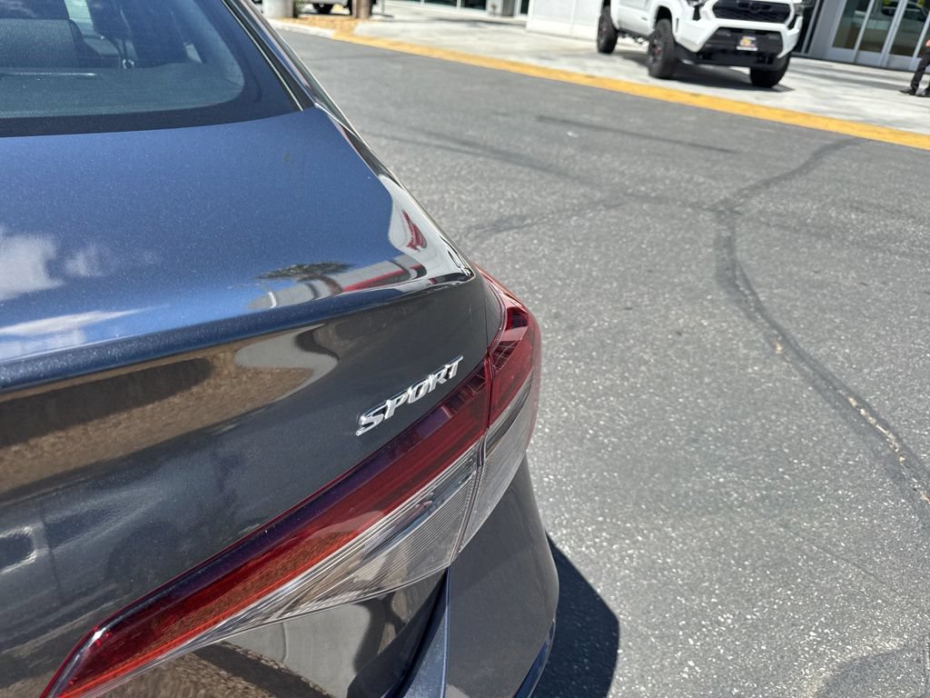 Used 2025 Honda Civic Sport image 8